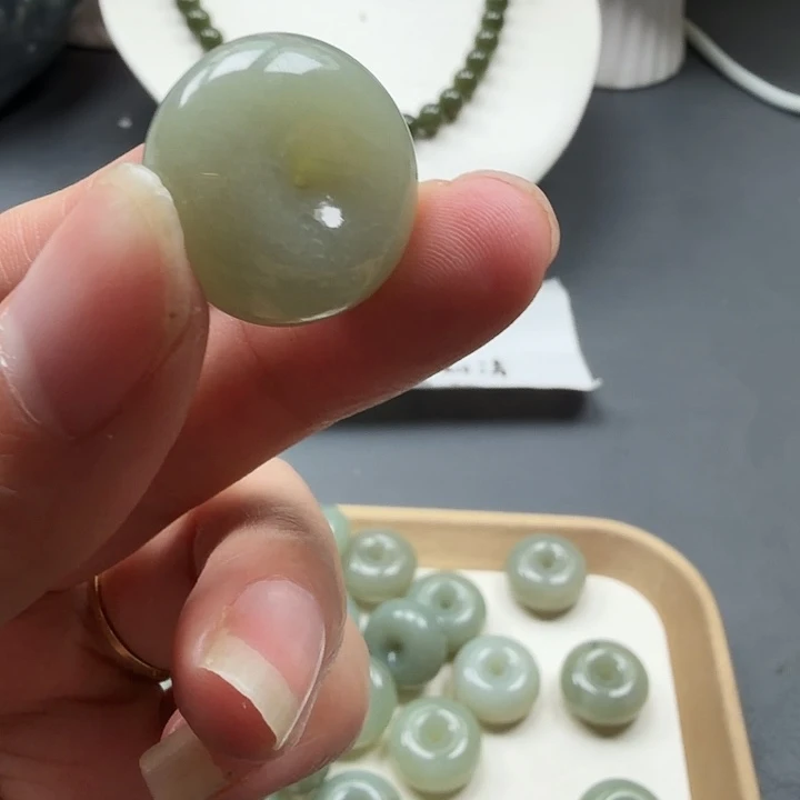 和田玉未镶嵌颈饰24