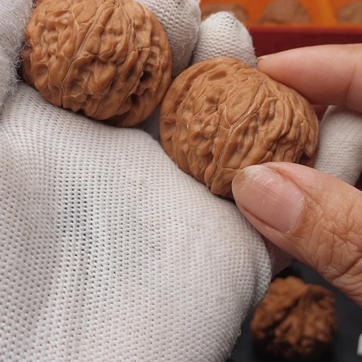 弟***弟把件桃核磨盘42尺