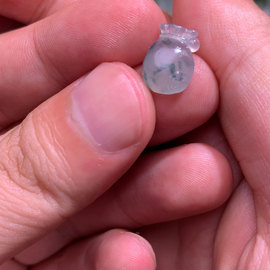 定制翡翠未镶嵌毛货