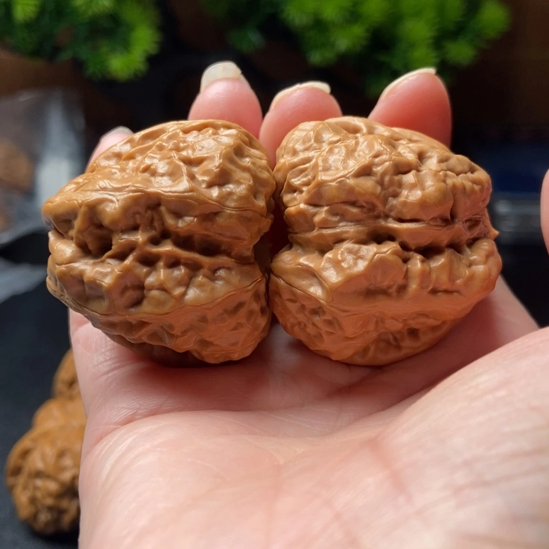 文玩核桃把件蛤蟆头40