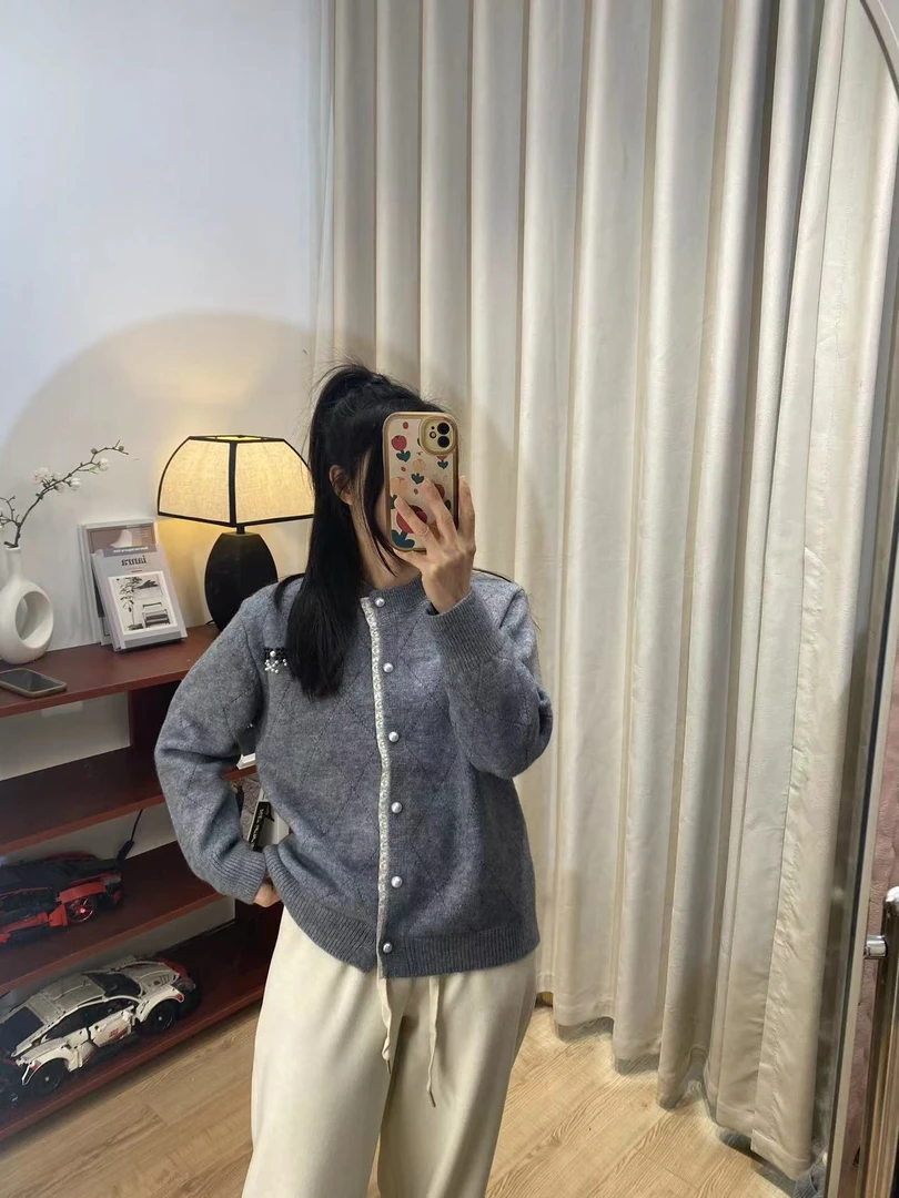 【有去无回】清货！捡漏！【No退No换】小香风毛衣