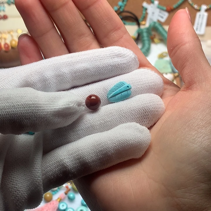 桃****南红玛瑙未镶嵌珠宝奇石