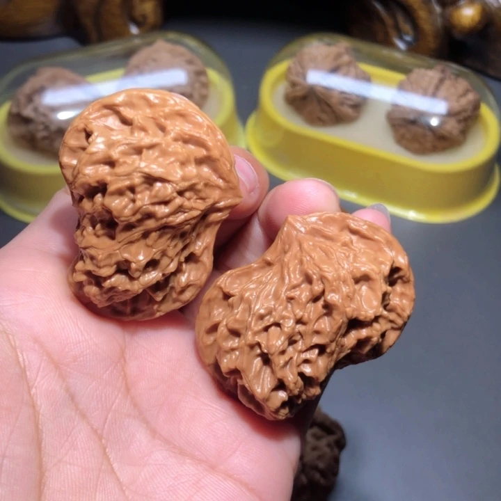 文玩核桃把件盘山小鸟