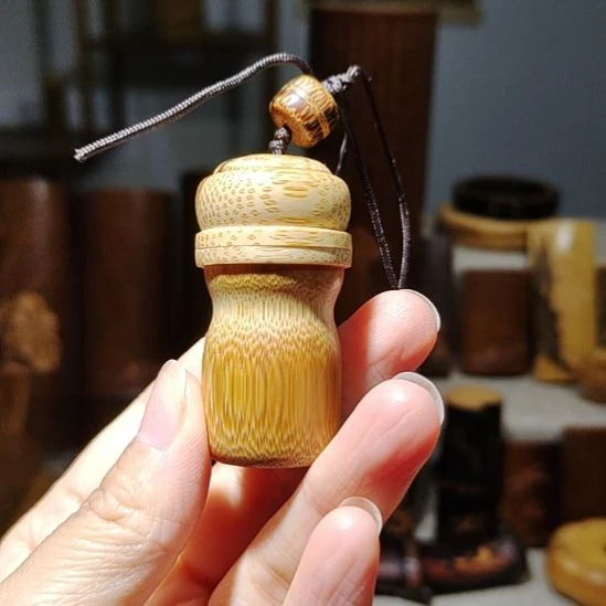 竹竹雕香襄手把件