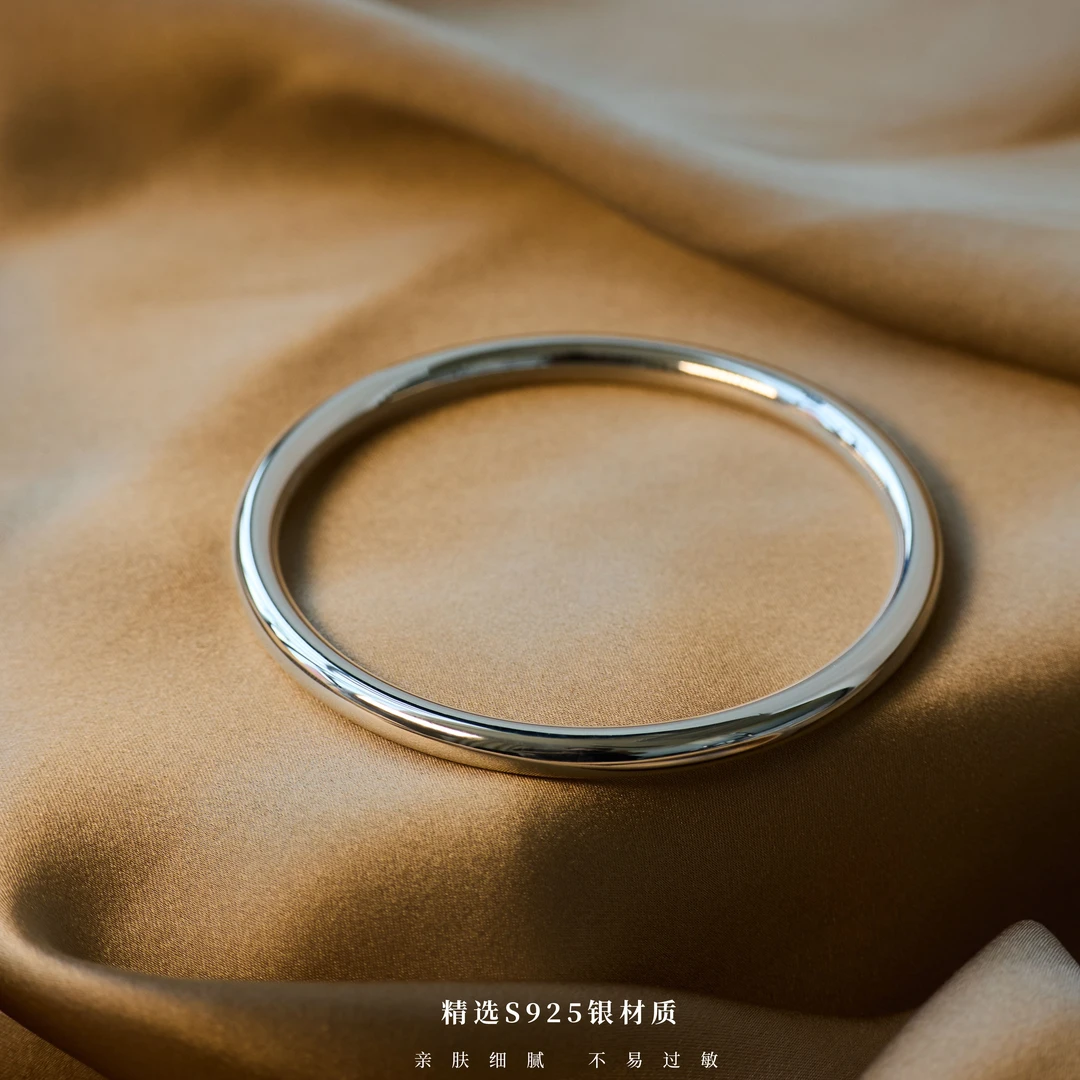 丽沁 925银手镯 精美银手镯闭口简约女款气质素圈传承
