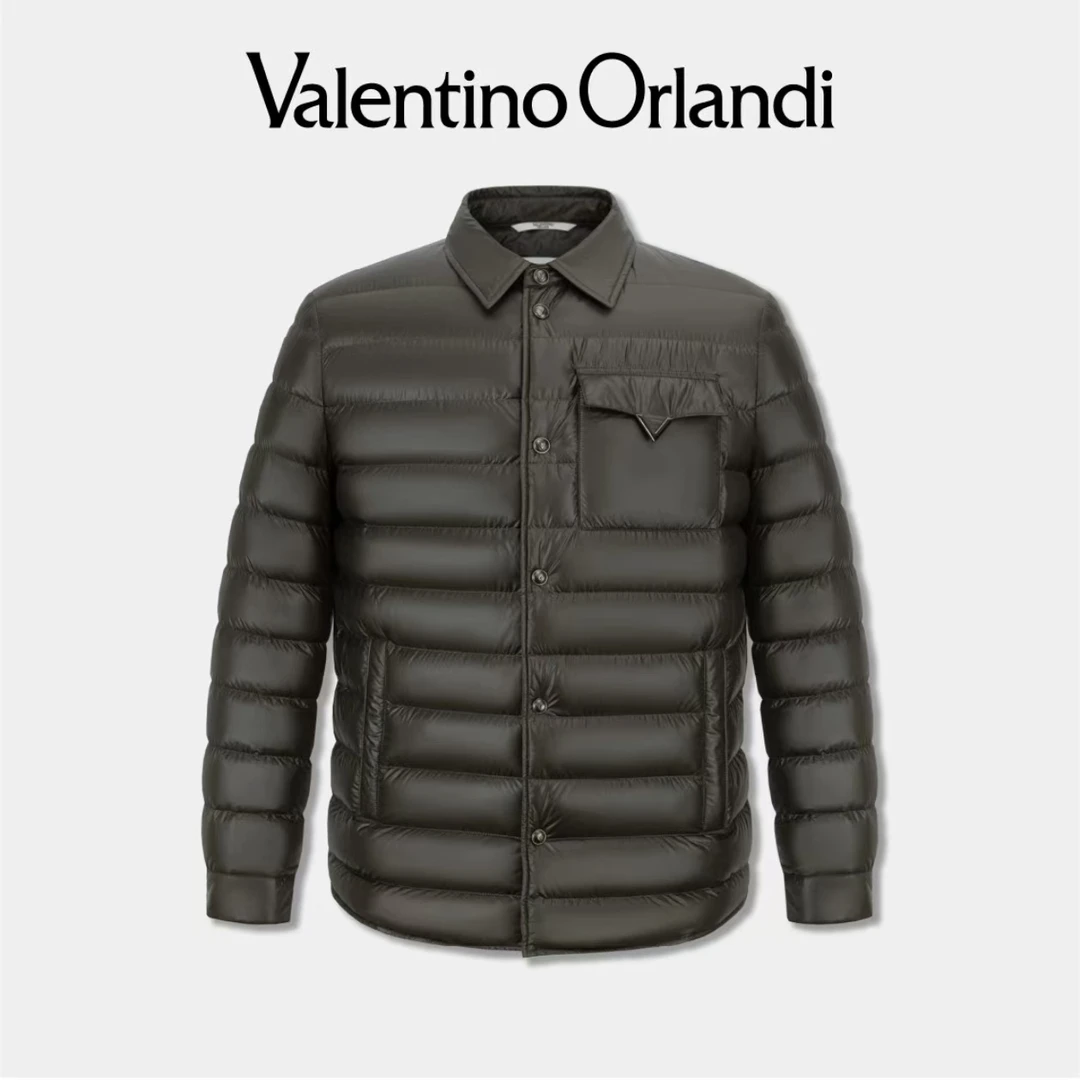 男士冬季B版时尚金属V标多口袋轻薄翻领羽绒服男款1VR175444