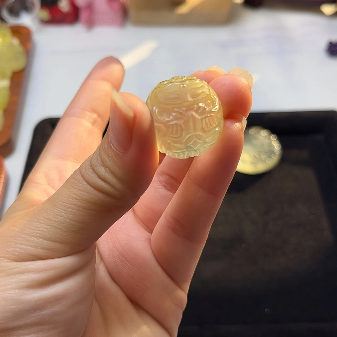 颈饰银S925镶嵌水晶黄水狐球98