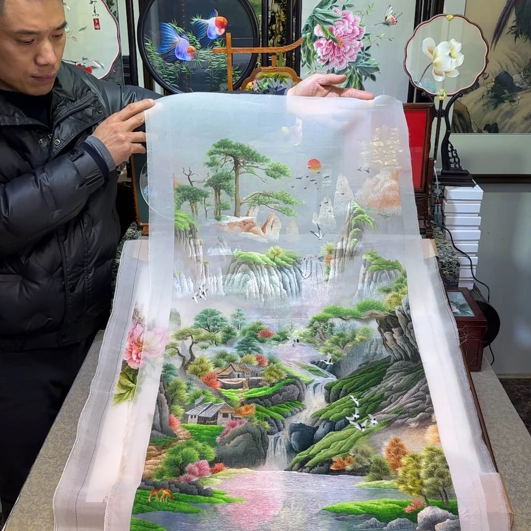 刺绣刺绣工艺精湛
