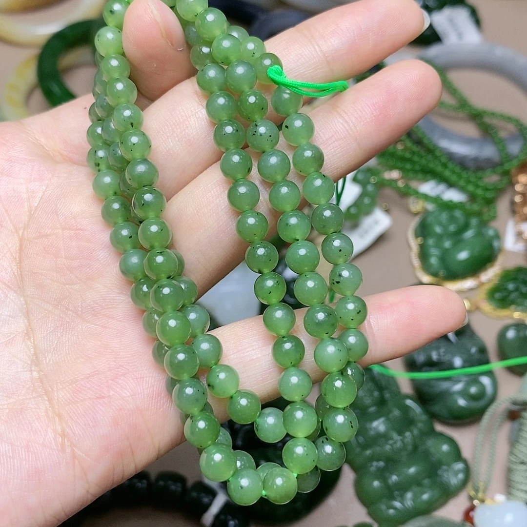 和田玉（碧玉）未镶嵌颈饰