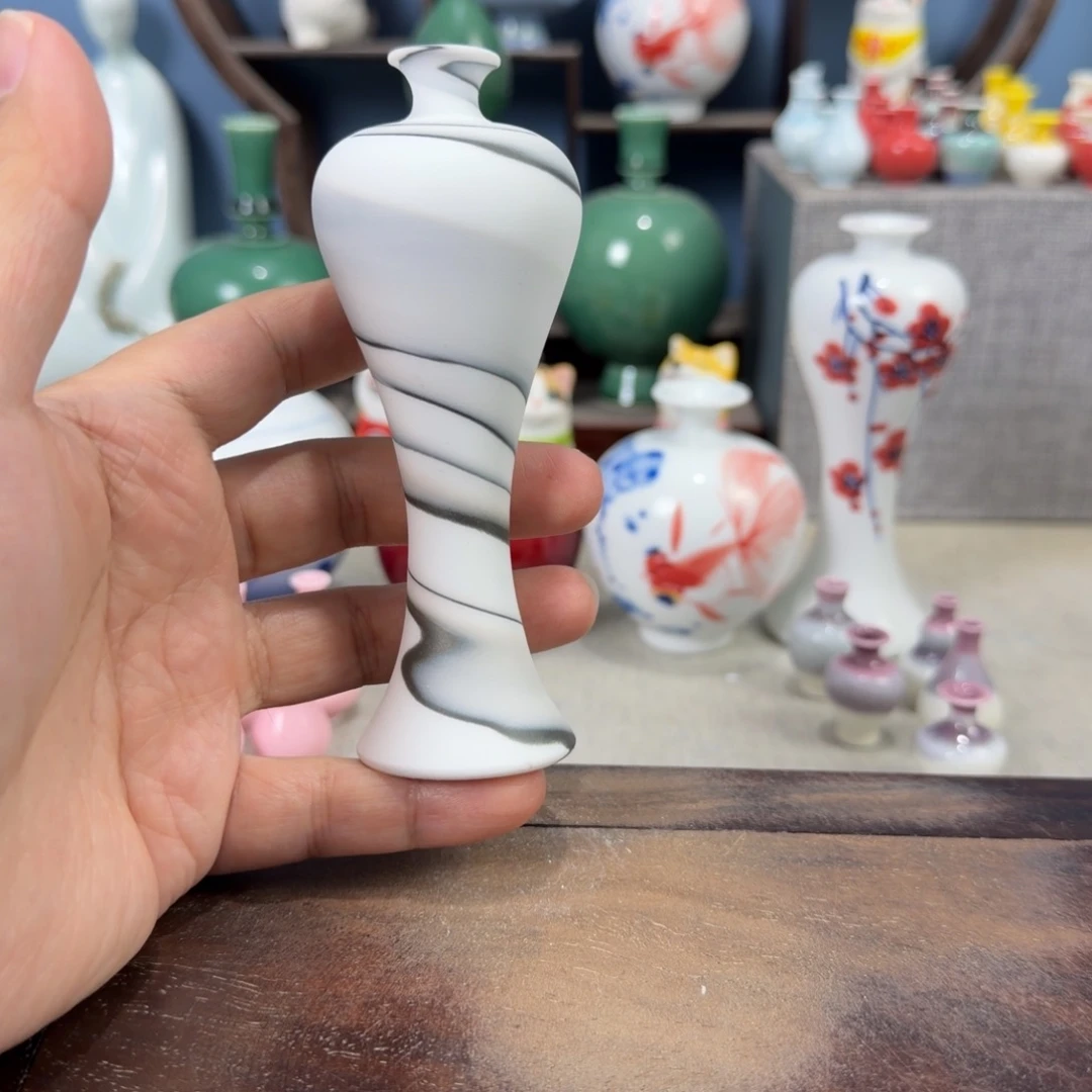 陶瓷手工小花器摆件