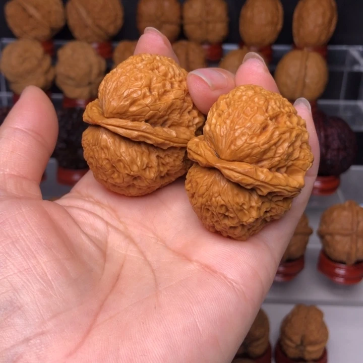 用***4吊坠文玩核桃559食蚁兽