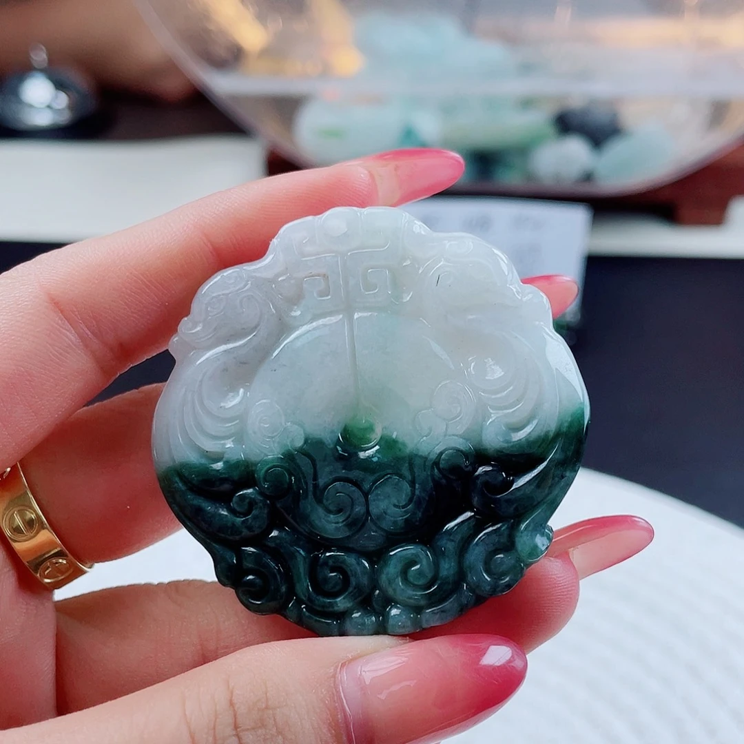 翡翠未镶嵌颈饰天然翡翠