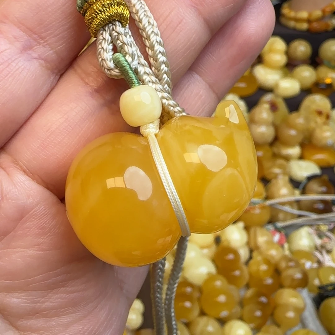 琥珀未镶嵌套链天然焦皮料蜜蜡葫芦吊坠