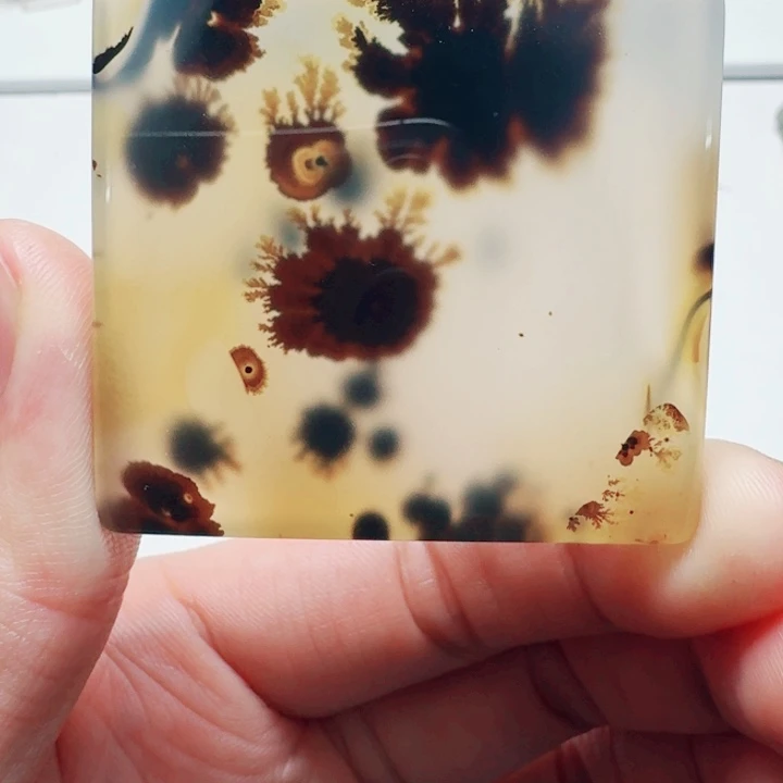 龙***主未镶嵌吊坠玛瑙/玉髓
