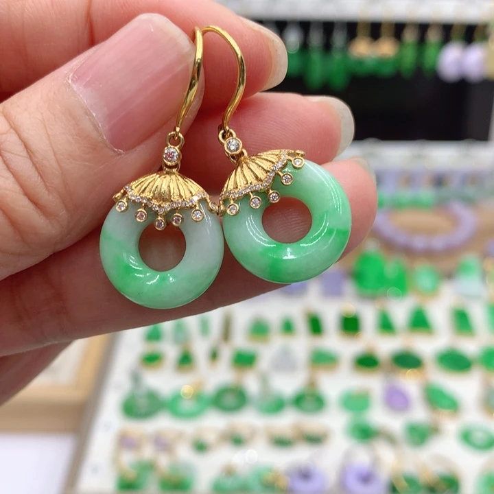 翡翠18K金镶嵌耳饰