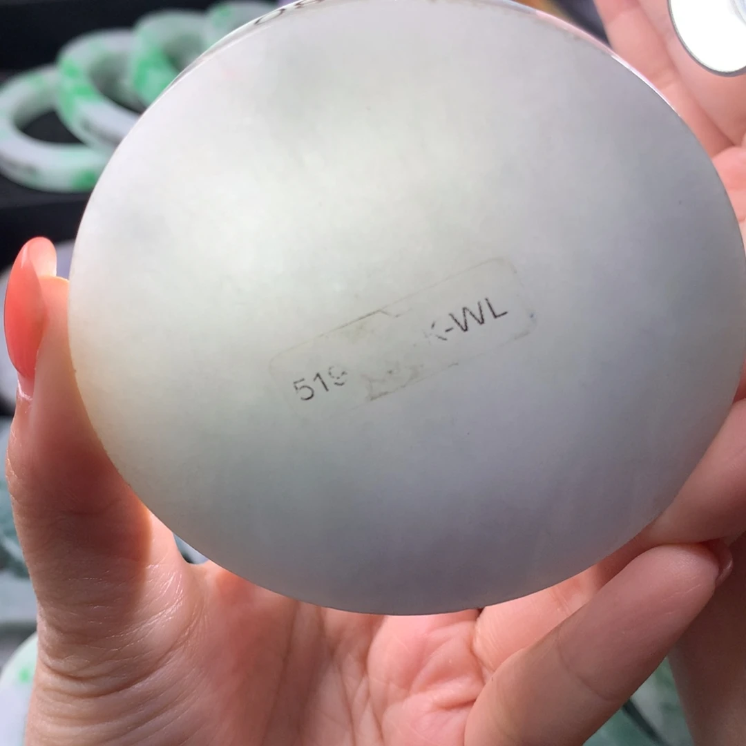 定制翡翠未镶嵌翡翠手镯