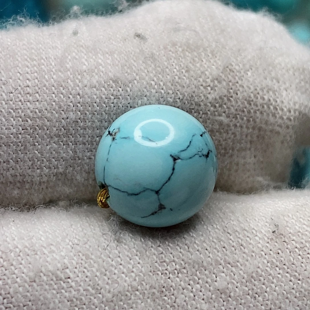 绿松石未镶嵌天然原矿 带武汉地大证书