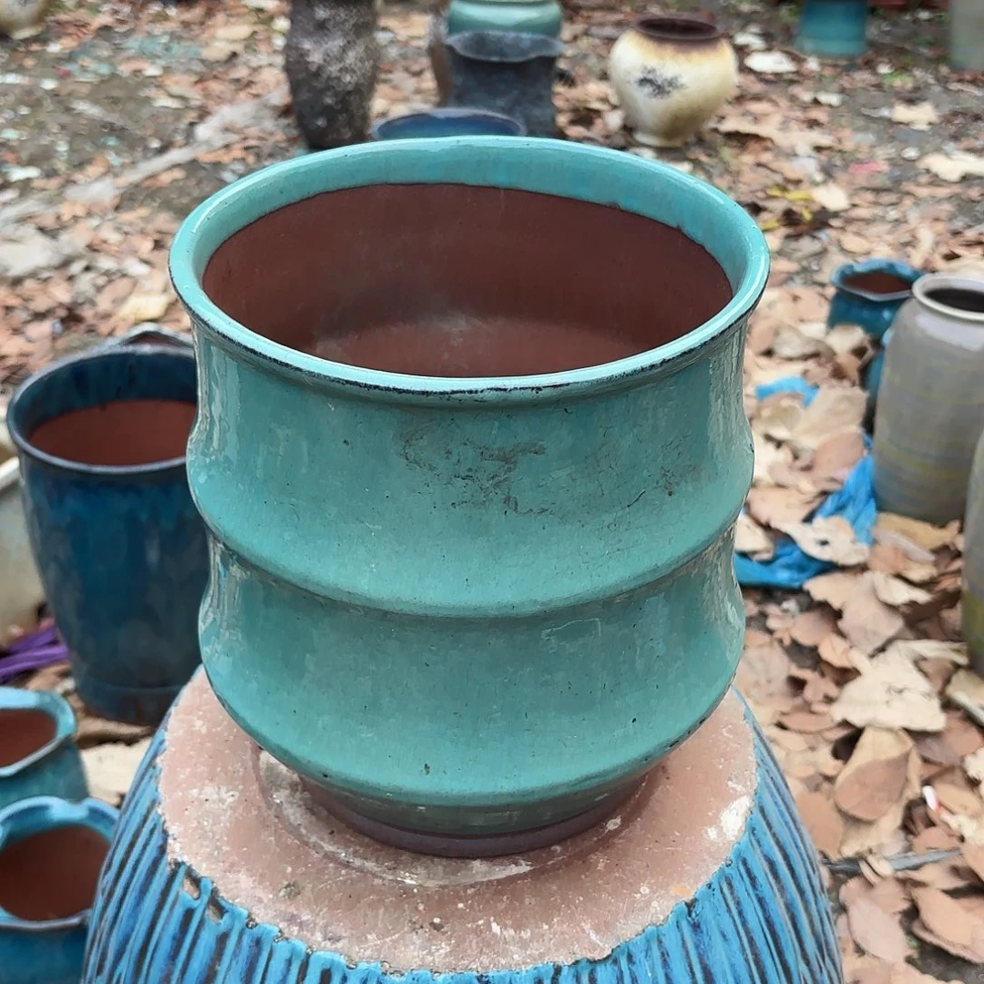 高度23厘米口21厘米