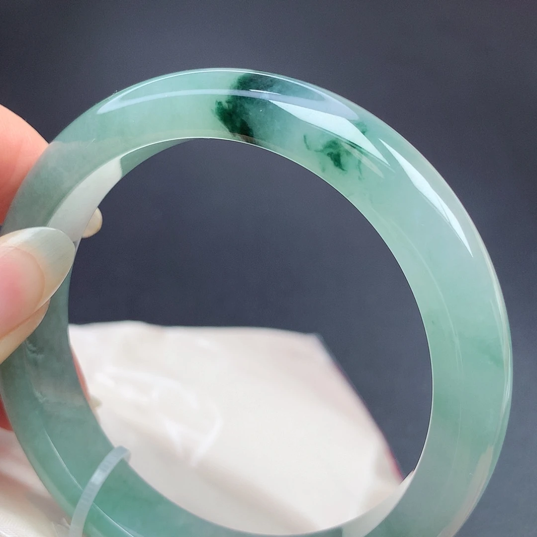 翡翠未镶嵌手镯58.4圈口