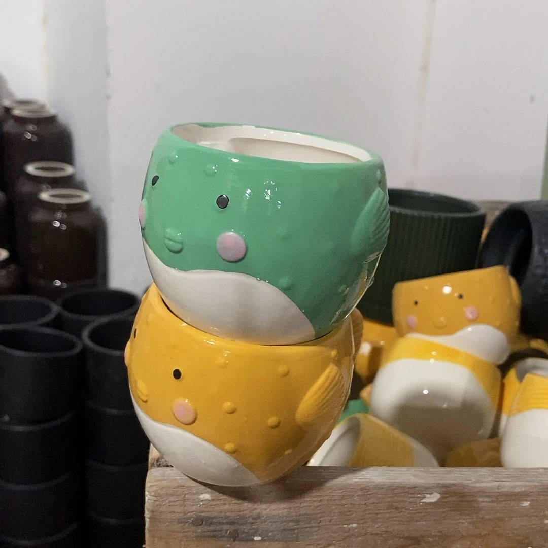 杯子陶陶盆有孔 瑕疵介意勿拍