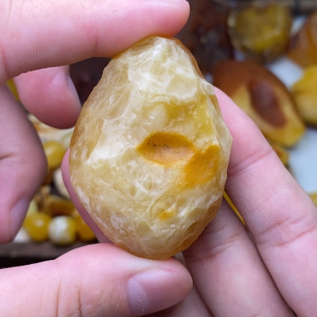 康***丁定制琥珀天然蜜蜡