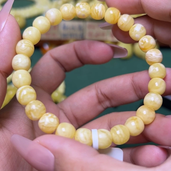 蜜蜡未镶嵌珠宝奇石