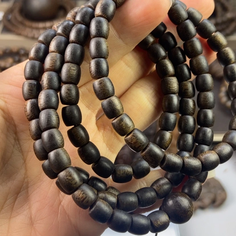 【闪购商品】沉香手串拥**怀越南白棋