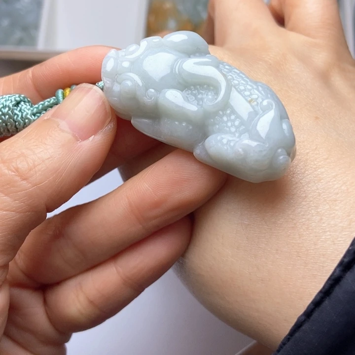 翡翠未镶嵌挂件翡翠