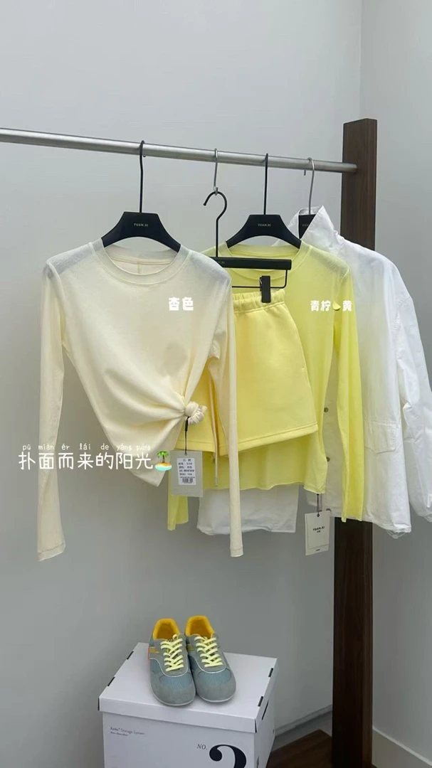 波利&露西韩版春季圆领上衣