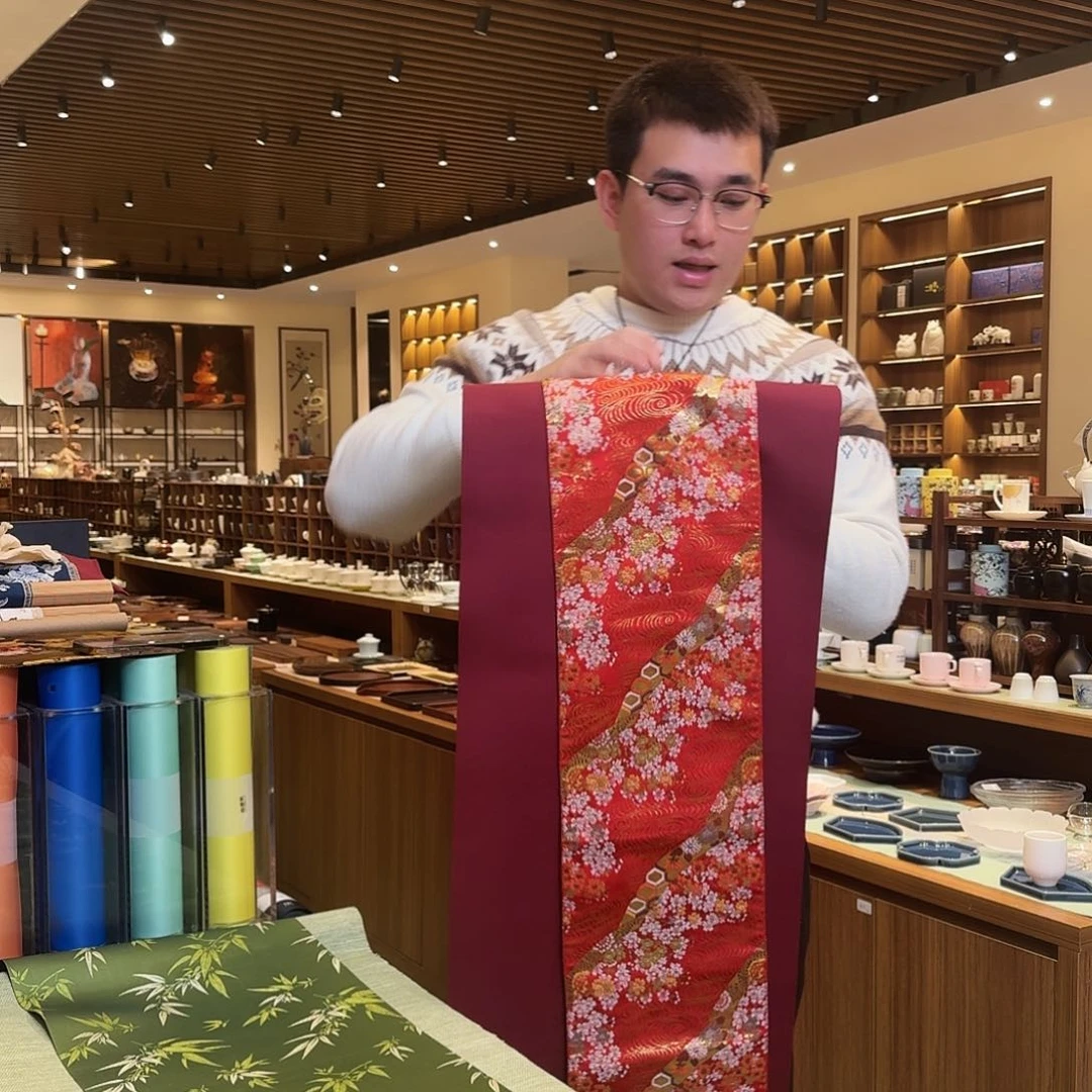 茶道配件花语茶席两米一红色