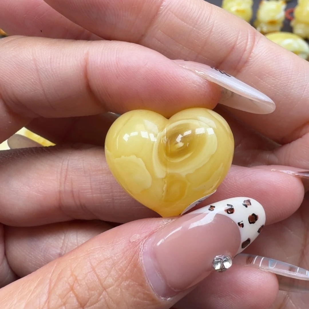 琥珀未镶嵌裸石蜜蜡