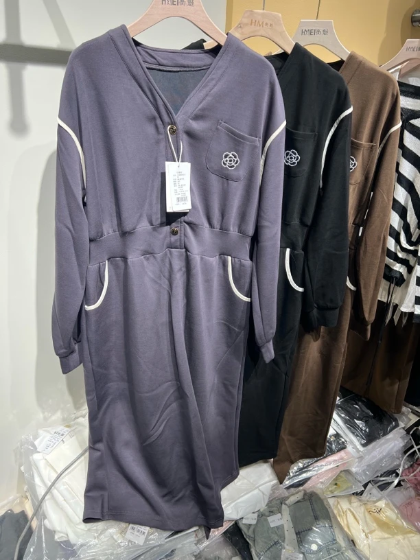 品牌山茶花空气棉连衣裙