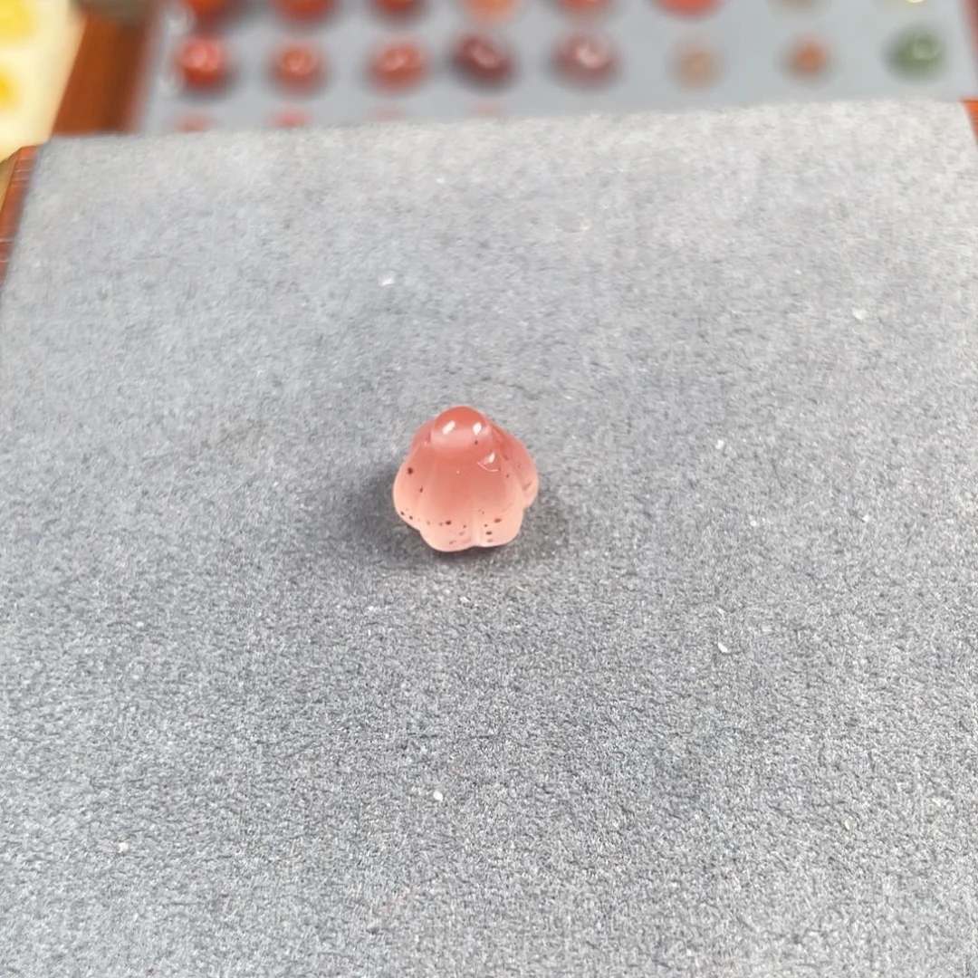 南红玛瑙莲蓬未镶嵌奇**奇