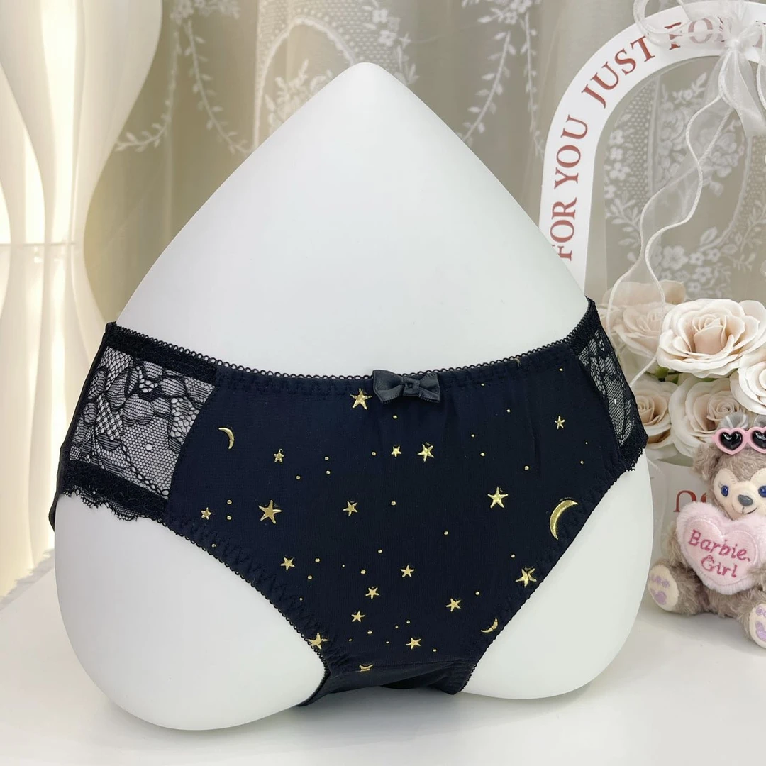 (90-120斤)闪闪星星月亮日系牛奶丝拼蕾丝边纯欲可爱女生女士内裤