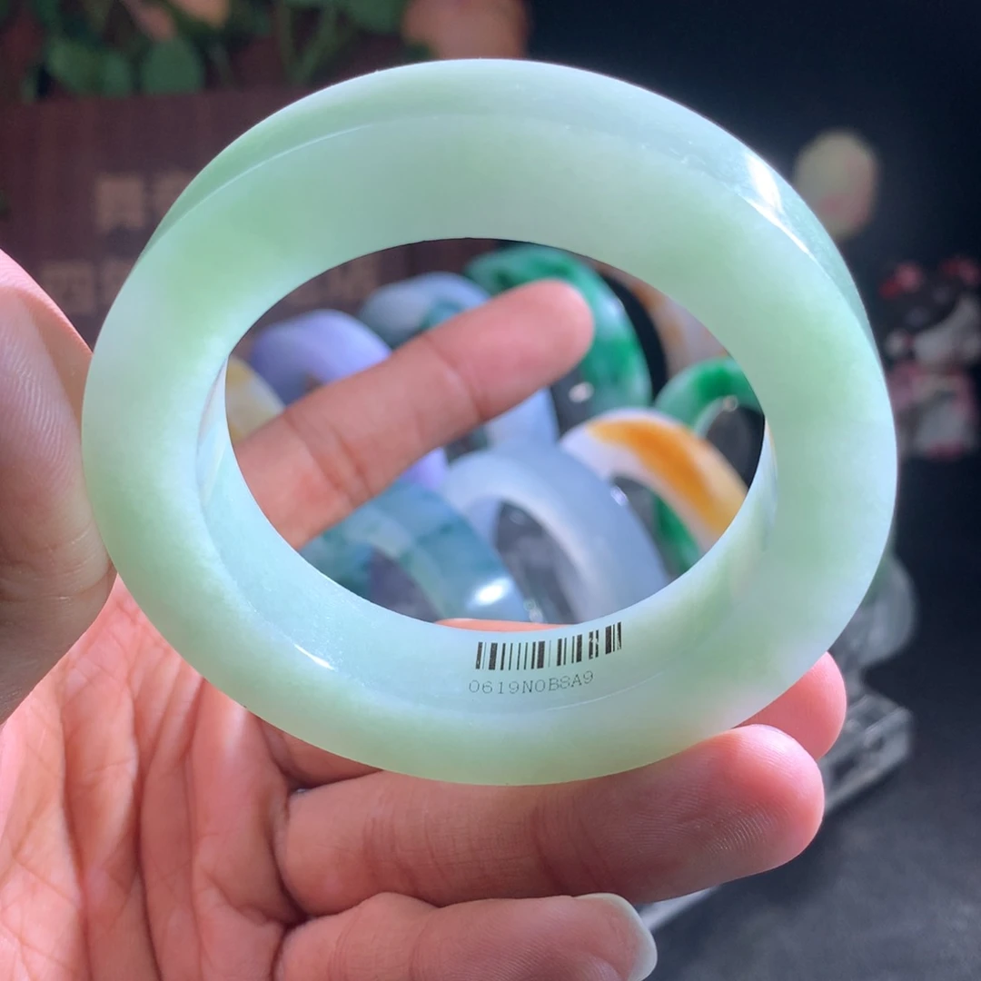 定制翡翠手镯未镶嵌