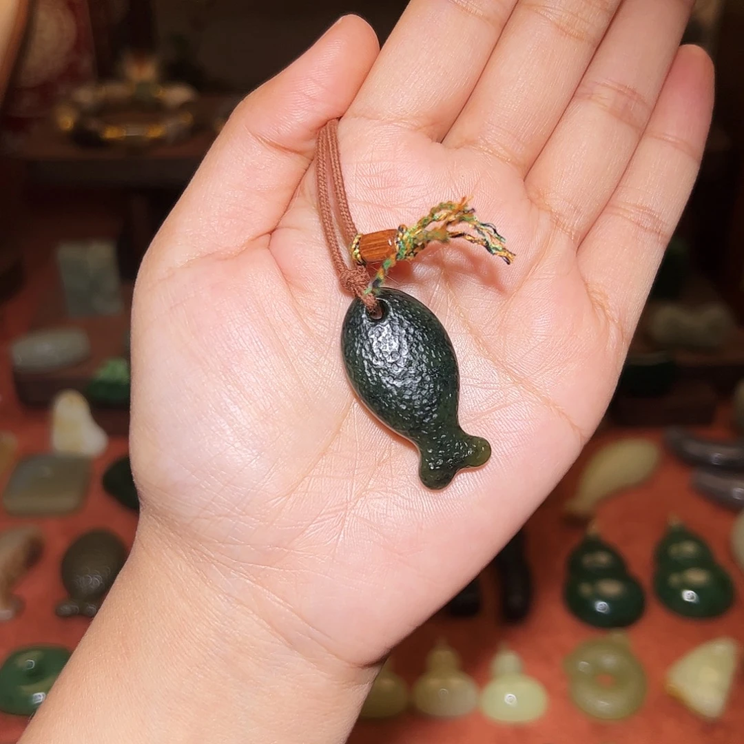 和田玉未镶嵌颈饰不退不换