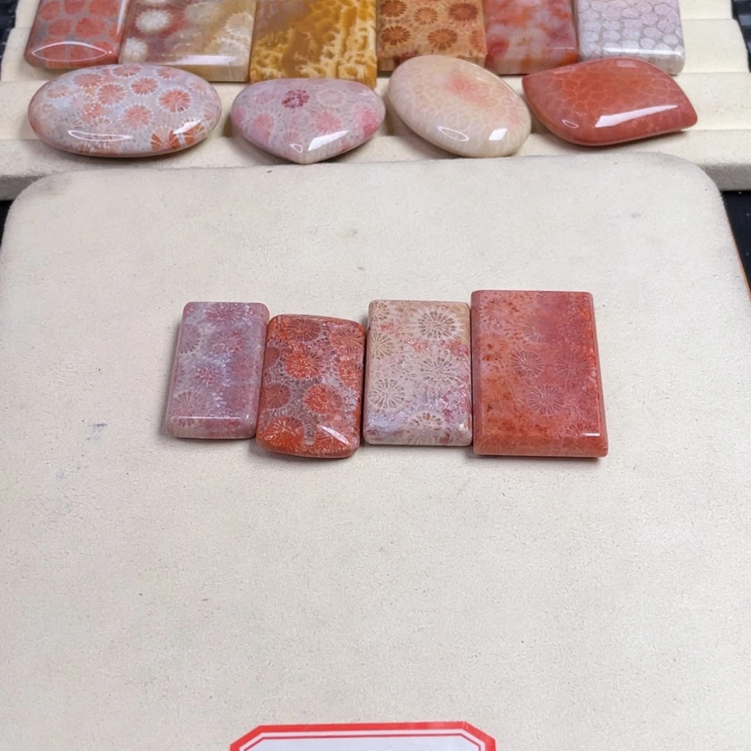 【闪购商品】未镶嵌吊坠(赠链)硅化玉高****1