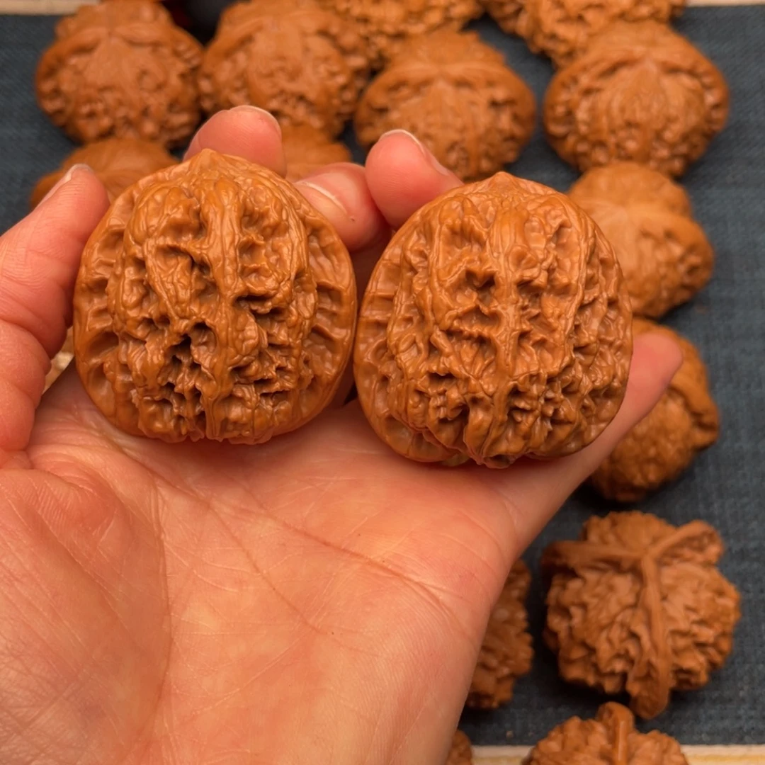 文玩核桃把件42全品大将军53克