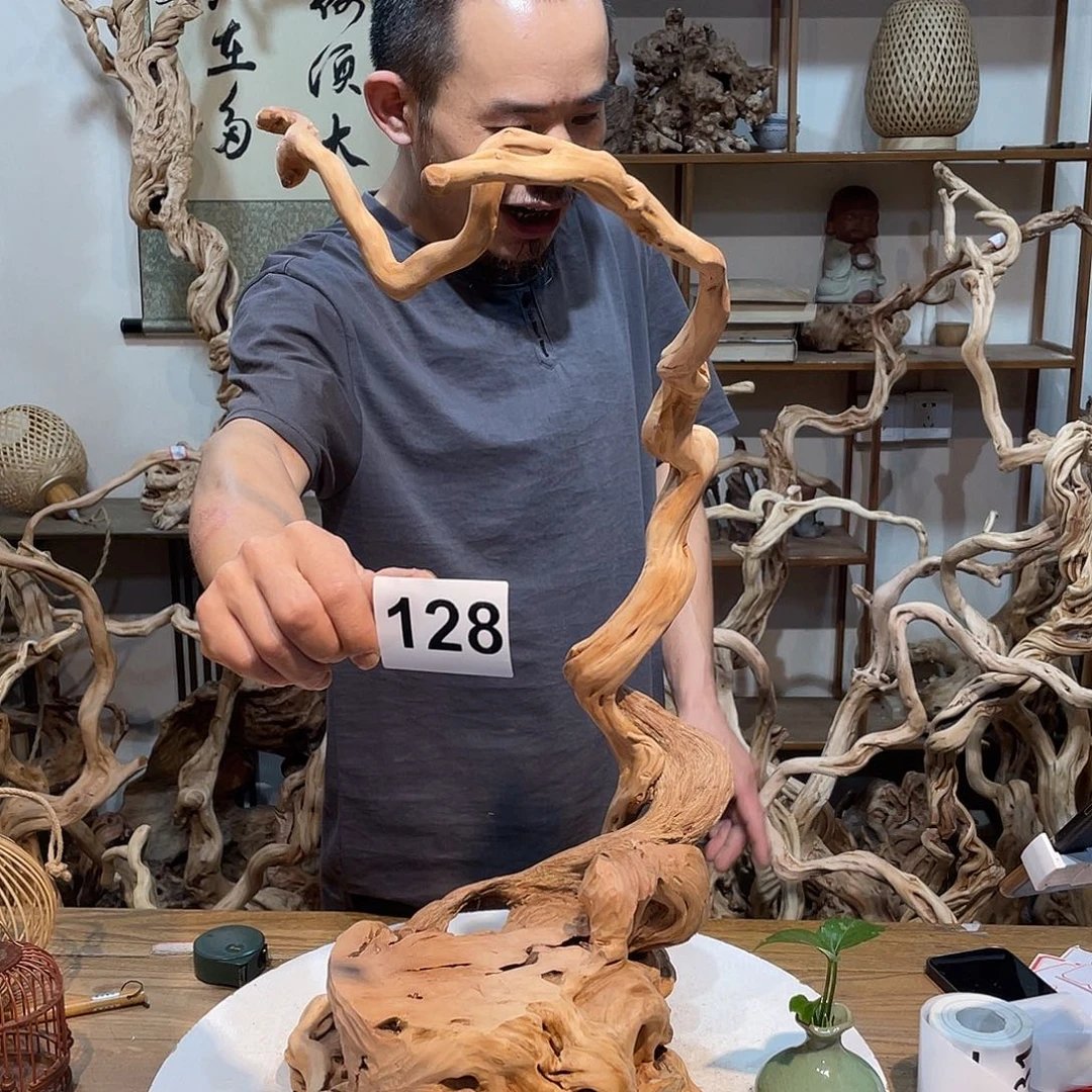 香榧木华**?杜鹃啼血猿哀鸣