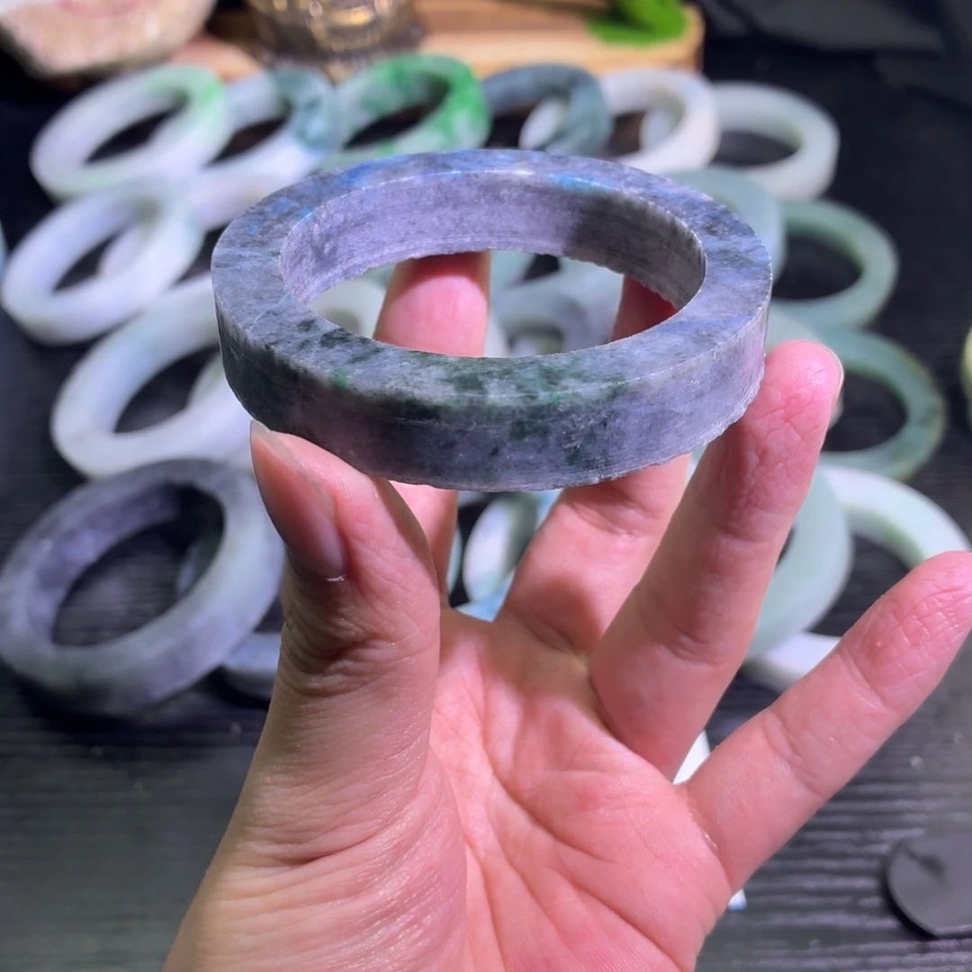 定制翡翠未镶嵌天然翡翠A货毛胚手镯定制