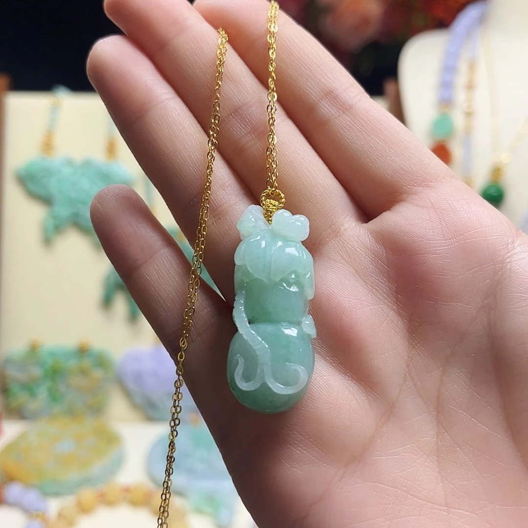翡翠颈饰银S925镀金镶嵌葫芦