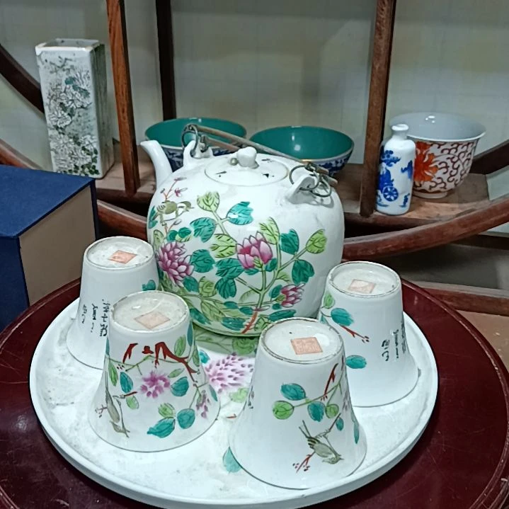 摆件春**烂粉彩手绘花鸟茶壶一套