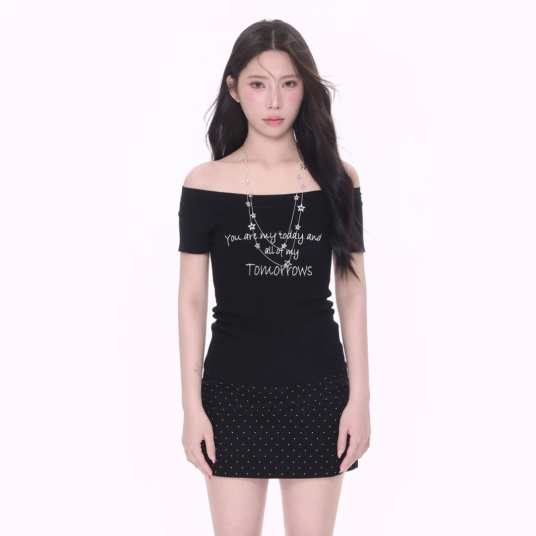 【NCXK】手写字母刺绣针织短袖修身百搭大圆领一字肩两穿DX25086