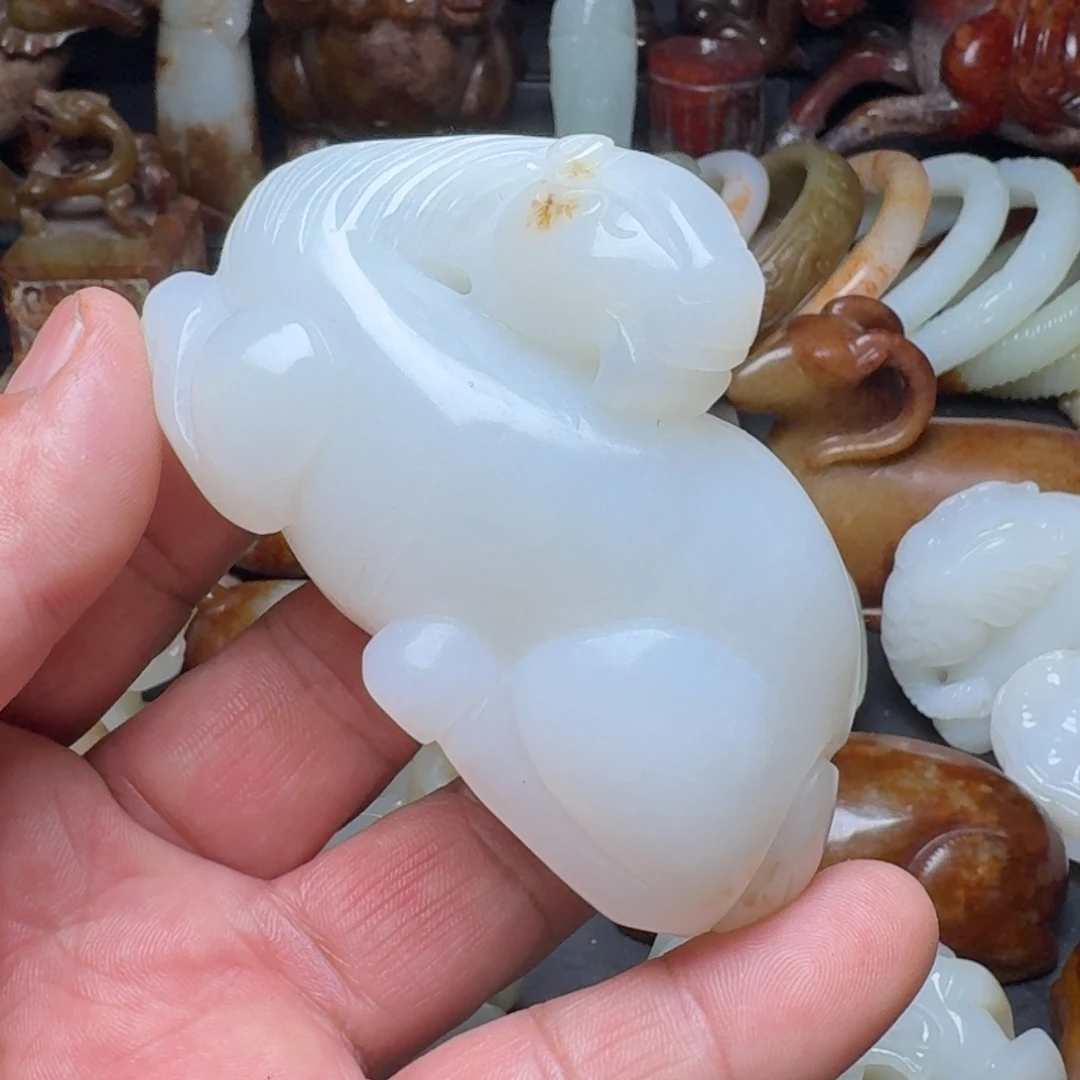 和田玉未镶嵌挂件