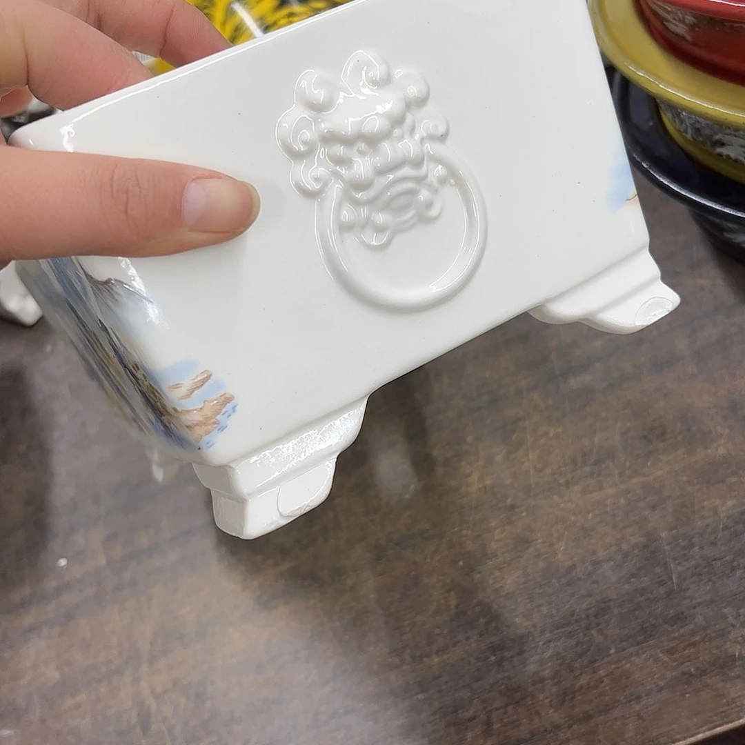 紫砂花盆3*度712号瑕疵脚磕碰明显介意勿拍