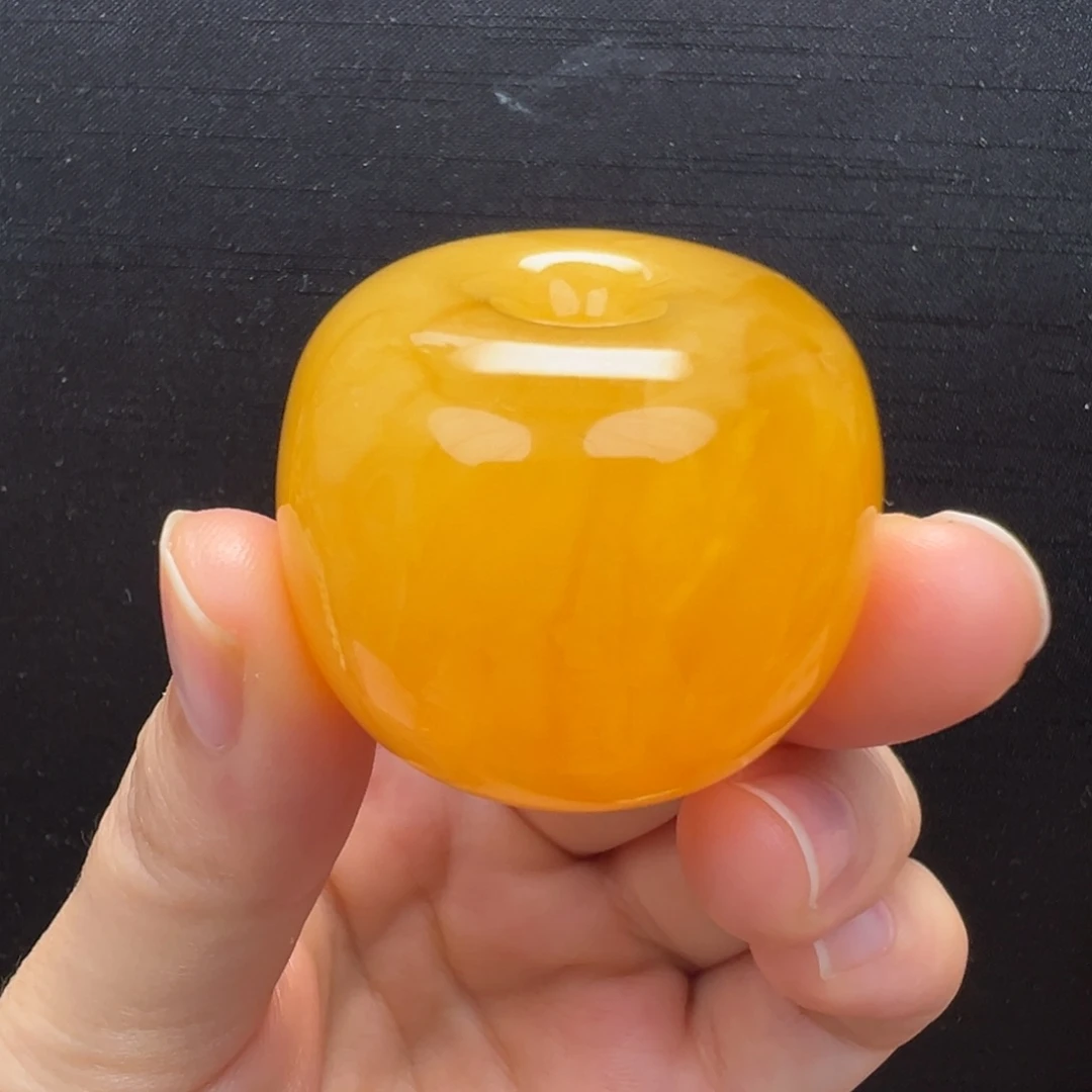 琥珀未镶嵌裸石焦皮橘红墩子