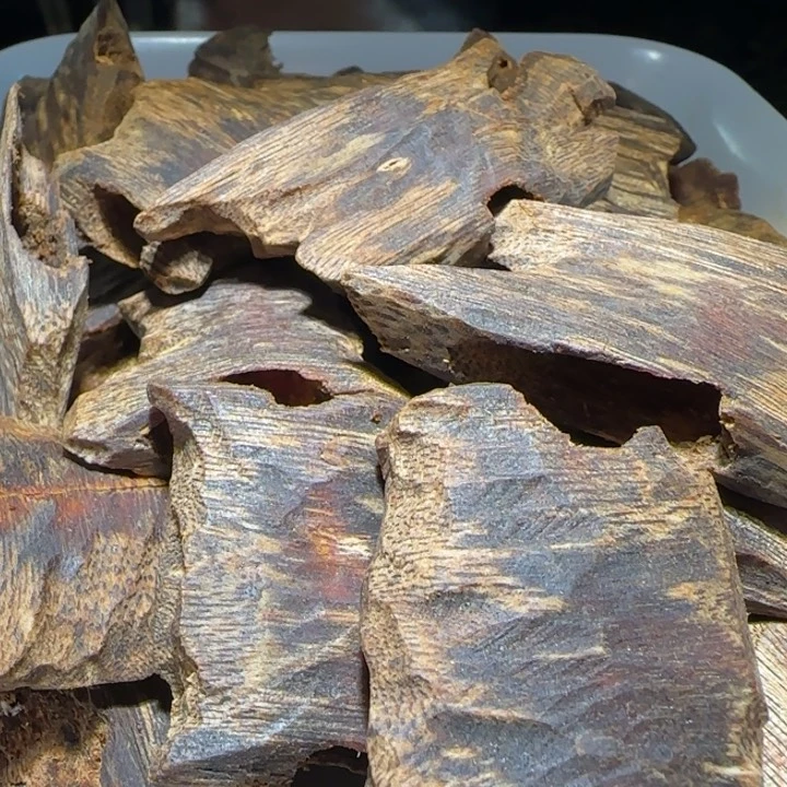 手把件沉香蓝香沉水块料100克