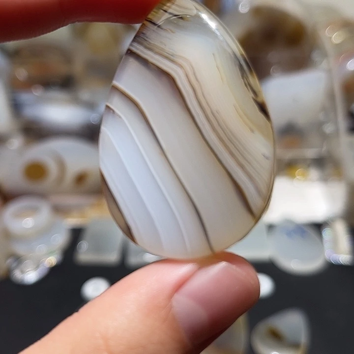 玛瑙/玉髓玉牌合金