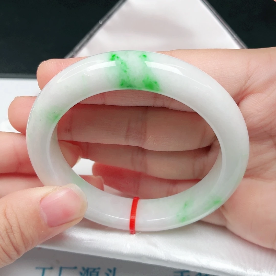 未镶嵌手镯翡翠翡翠