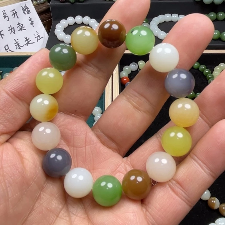 和田玉手串未镶嵌